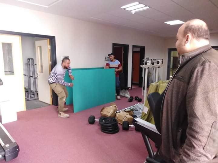 التجهيزات لافتتاح نادي اللياقة البدنية في المركز الكوري الشبابي الفلسطيني التابع لبلدية جنين